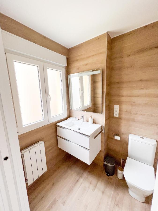 Rooms Laredo Buitenkant foto
